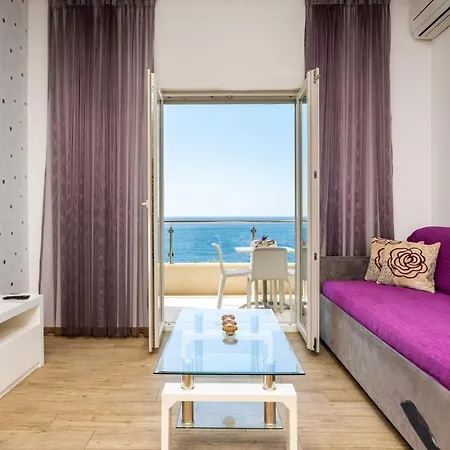 Apartmán Life Sea View & Pools Zečevo