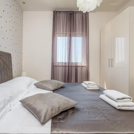 Apartmán Life Sea View & Pools Zečevo
