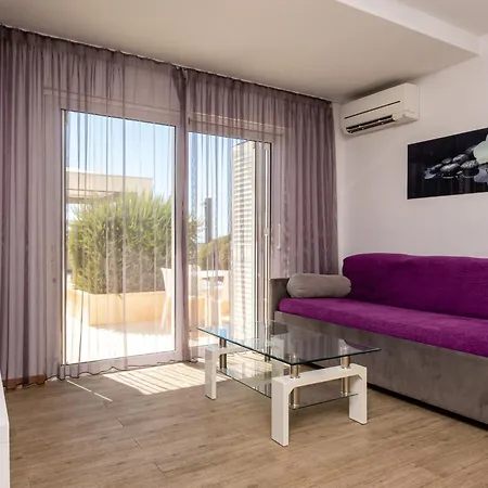 Life Sea View & Pools Apartmán Zečevo